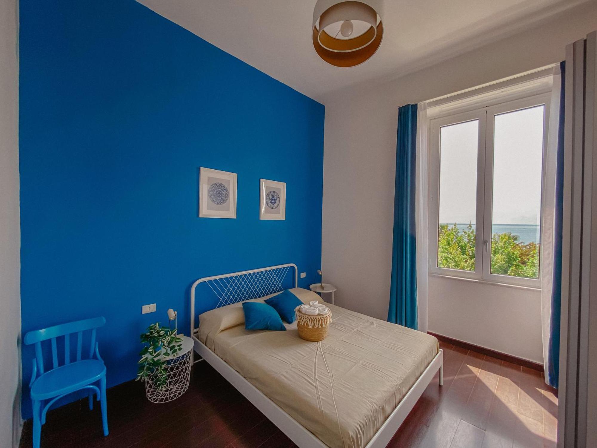 Blue Sea View Apartment サレルノ エクステリア 写真