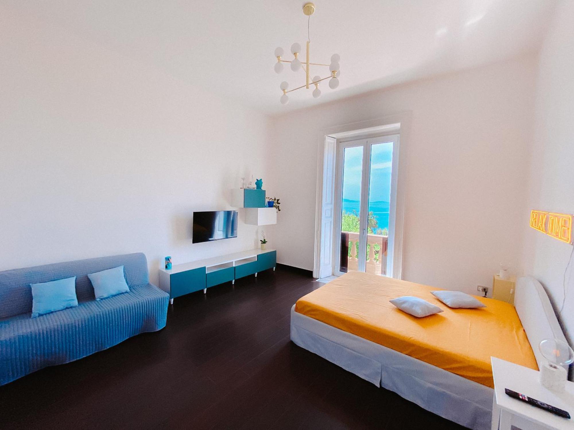 Blue Sea View Apartment サレルノ エクステリア 写真